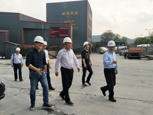 【管理纵横】抢抓机遇 放眼未来 ——人生就是搏集团董事长来连毛赴杭构•砼二分公司视察指导工作